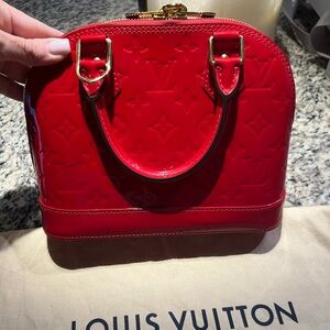 ***SOLD*** Louis Vuitton Alma BB